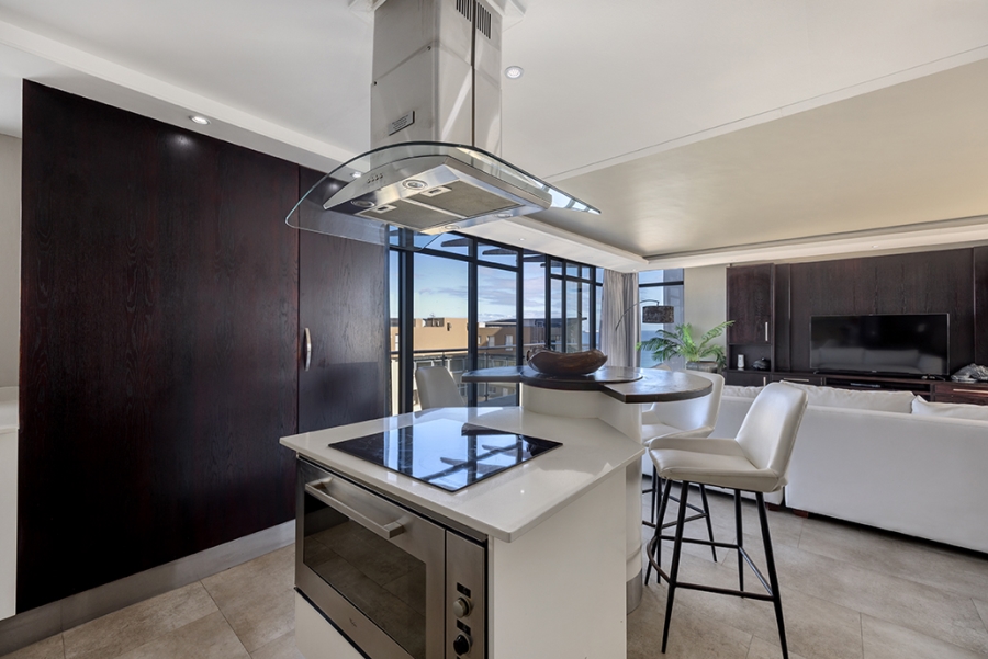 3 Bedroom Property for Sale in Bloubergstrand Western Cape
